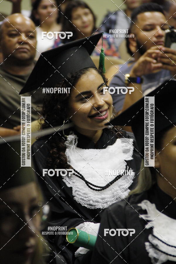 Buy your photos of the eventFormandos Cruz Vermelha on Fotop