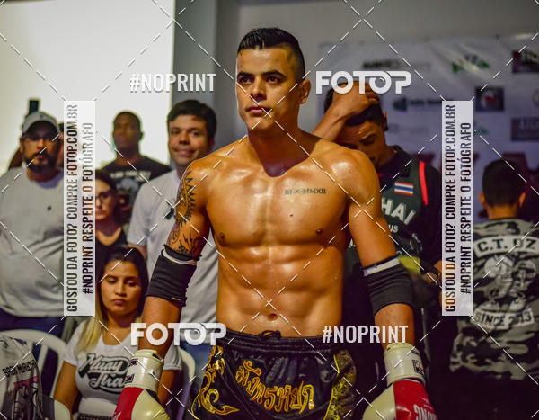 Buy your photos of the eventWAR Muay Thai Fight (10/03/2019) on Fotop