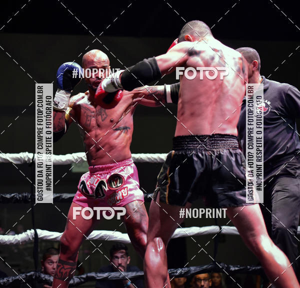 Buy your photos of the eventWAR Muay Thai Fight (10/03/2019) on Fotop