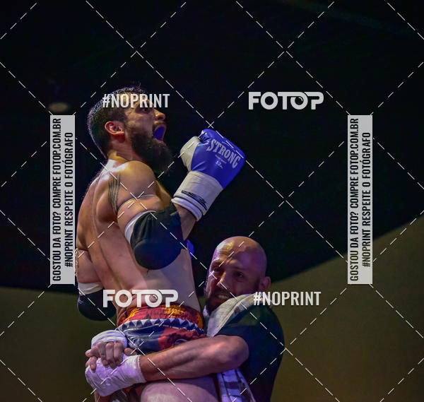 Buy your photos of the eventWAR Muay Thai Fight (10/03/2019) on Fotop