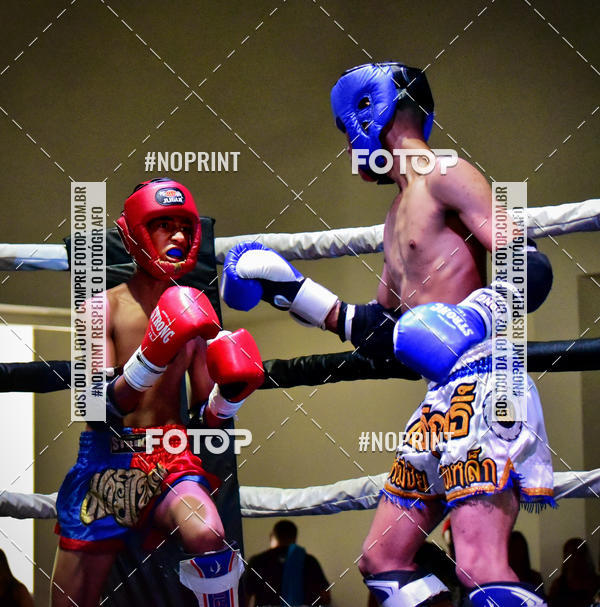 Buy your photos of the eventWAR Muay Thai Fight (10/03/2019) on Fotop