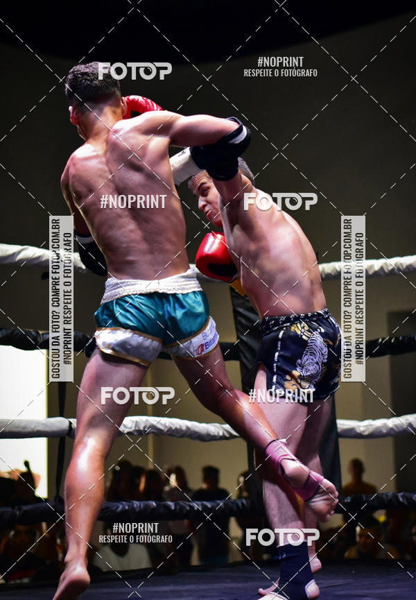 Buy your photos of the eventWAR Muay Thai Fight (10/03/2019) on Fotop