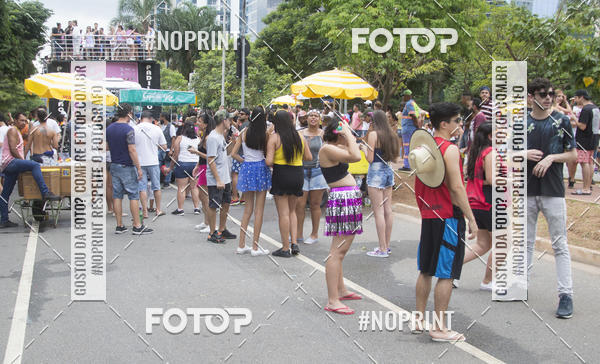 Buy your photos of the eventCarnaval 2019 - Bloco Se Joga (09/03/2019) on Fotop