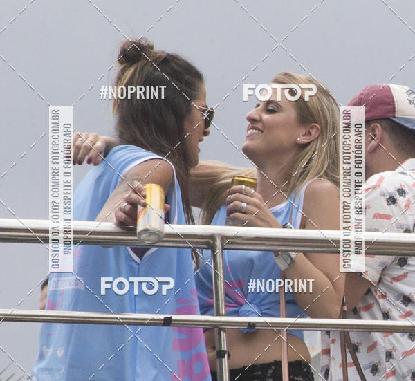 Buy your photos of the eventCarnaval 2019 - Bloco Se Joga (09/03/2019) on Fotop