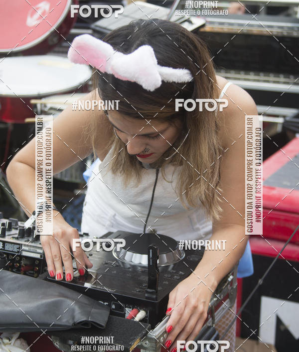 Buy your photos of the eventCarnaval 2019 - Bloco Se Joga (09/03/2019) on Fotop