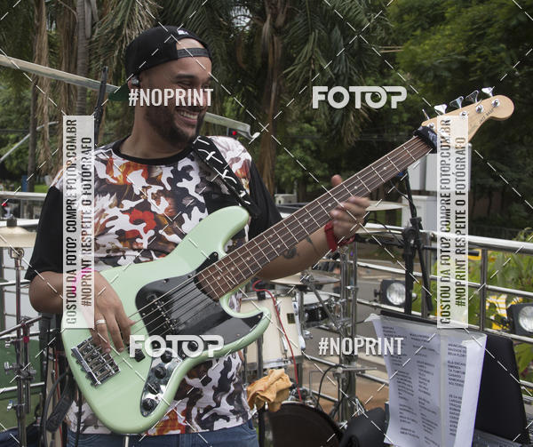 Buy your photos of the eventCarnaval 2019 - Bloco Se Joga (09/03/2019) on Fotop
