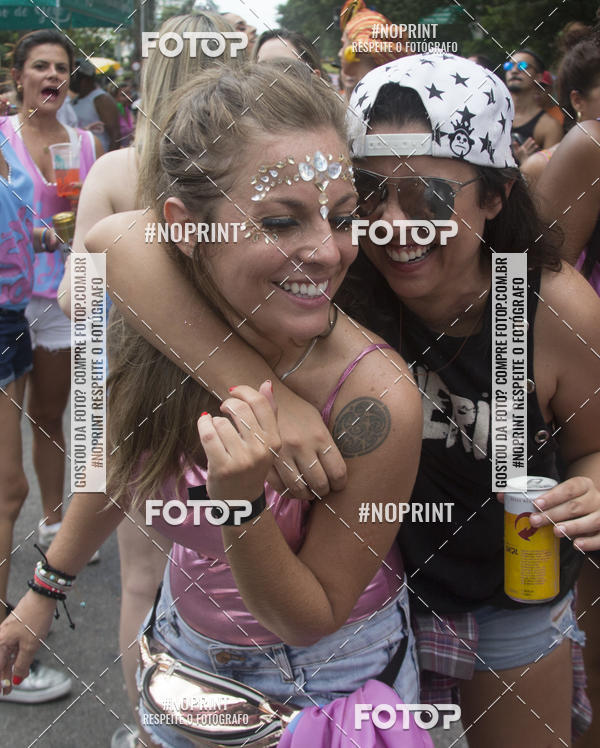 Buy your photos of the eventCarnaval 2019 - Bloco Se Joga (09/03/2019) on Fotop