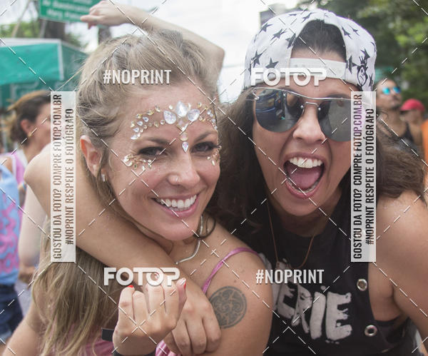Buy your photos of the eventCarnaval 2019 - Bloco Se Joga (09/03/2019) on Fotop