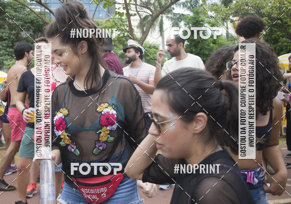 Buy your photos of the eventCarnaval 2019 - Bloco Se Joga (09/03/2019) on Fotop