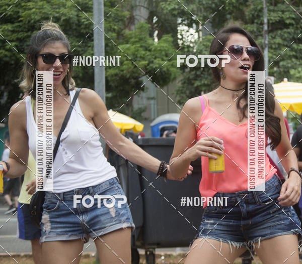 Buy your photos of the eventCarnaval 2019 - Bloco Se Joga (09/03/2019) on Fotop