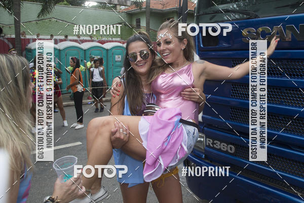 Buy your photos of the eventCarnaval 2019 - Bloco Se Joga (09/03/2019) on Fotop