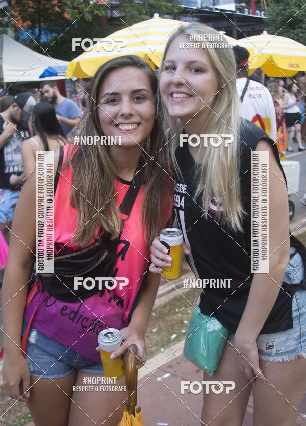 Buy your photos of the eventBloco de Carnaval Vou de Txi (10/03/2019) on Fotop