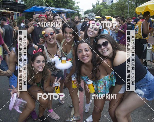 Buy your photos of the eventBloco de Carnaval Vou de Txi (10/03/2019) on Fotop