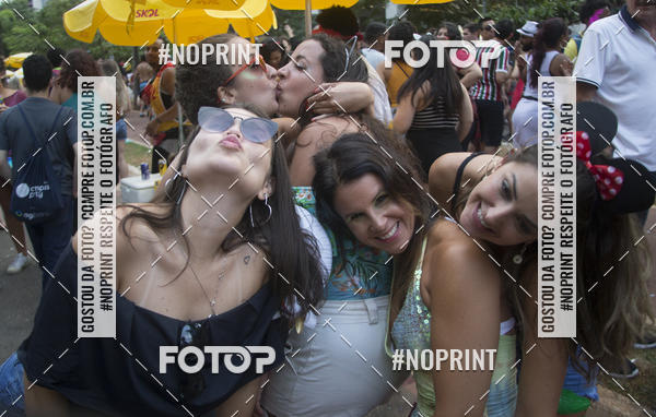 Buy your photos of the eventBloco de Carnaval Vou de Txi (10/03/2019) on Fotop