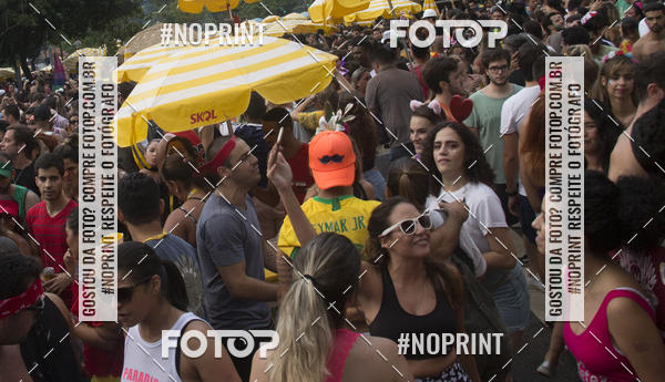 Buy your photos of the eventBloco de Carnaval Vou de Txi (10/03/2019) on Fotop