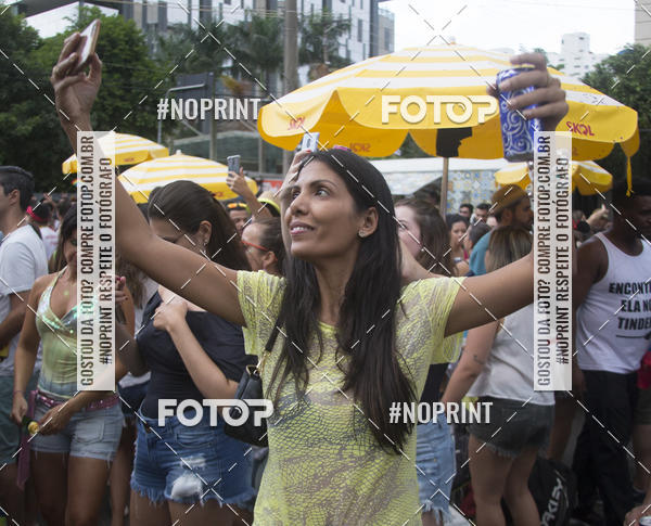 Buy your photos of the eventBloco de Carnaval Vou de Txi (10/03/2019) on Fotop