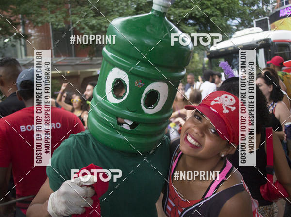Buy your photos of the eventBloco de Carnaval Vou de Txi (10/03/2019) on Fotop
