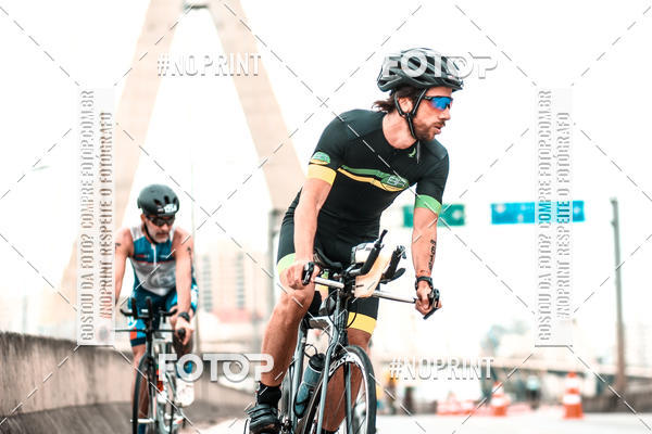 Buy your photos of the eventIRONMAN 70.3 SP 2019 on Fotop