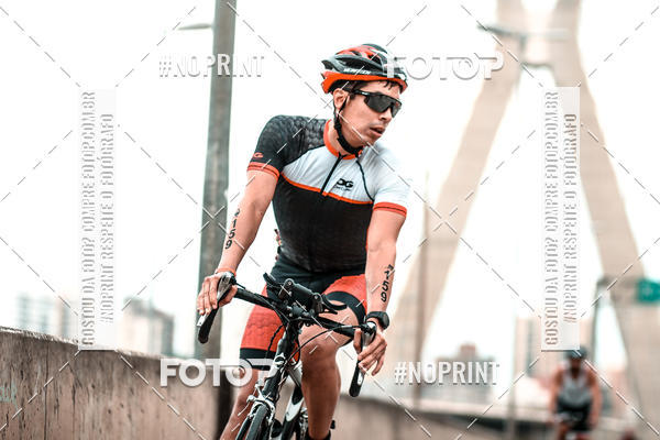 Buy your photos of the eventIRONMAN 70.3 SP 2019 on Fotop