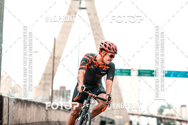 Buy your photos of the eventIRONMAN 70.3 SP 2019 on Fotop