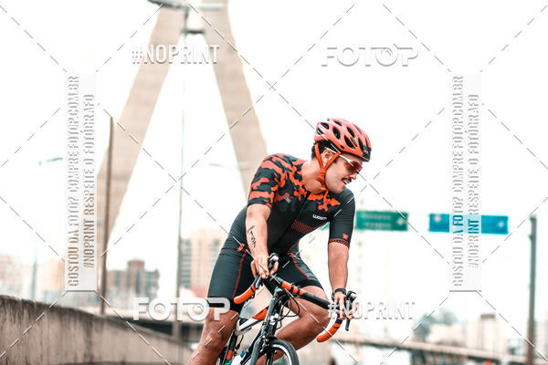 Buy your photos of the eventIRONMAN 70.3 SP 2019 on Fotop