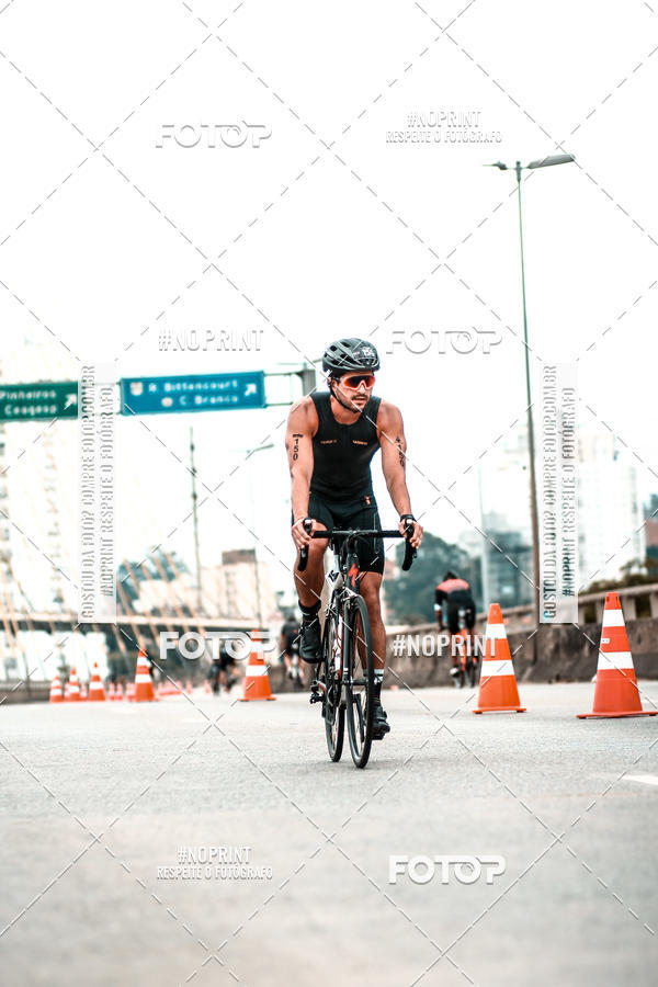 Buy your photos of the eventIRONMAN 70.3 SP 2019 on Fotop