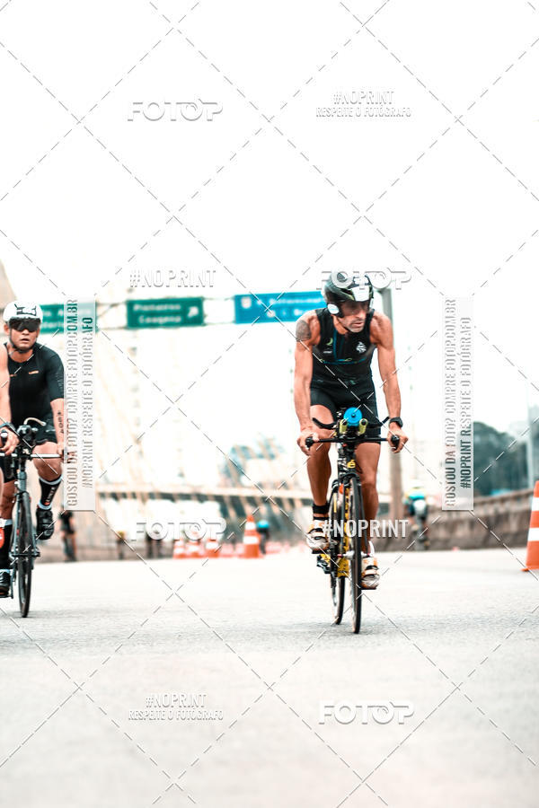 Buy your photos of the eventIRONMAN 70.3 SP 2019 on Fotop