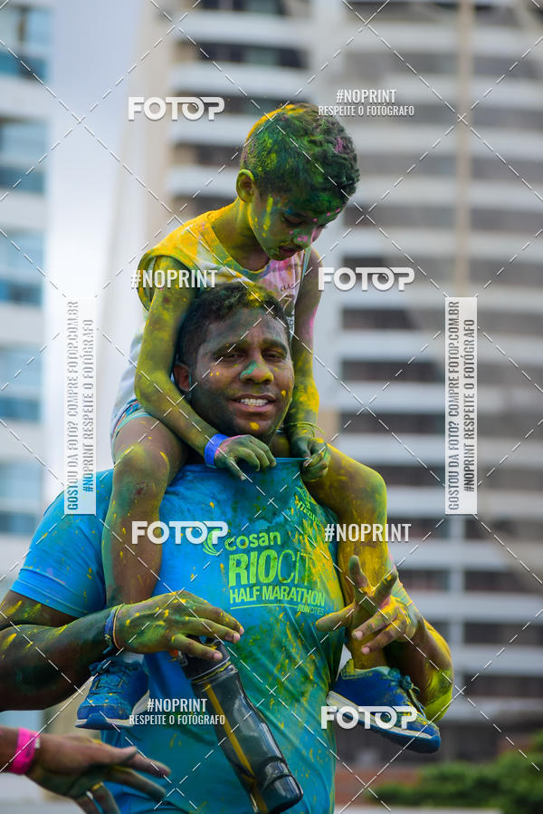 Acquista le foto dell'evento4� CORRIDA COLORIDA MARTAG�O GESTEIRA in Fotop