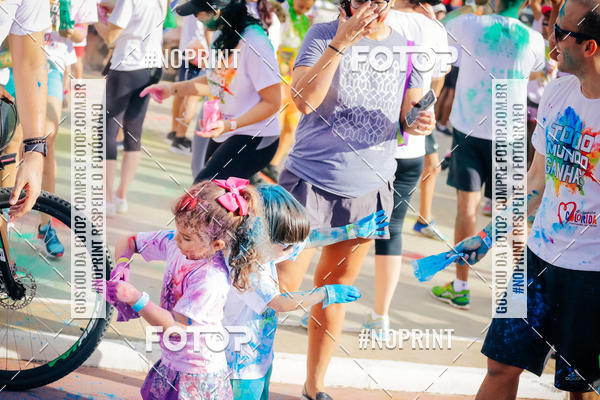 Acquista le foto dell'evento4� CORRIDA COLORIDA MARTAG�O GESTEIRA in Fotop