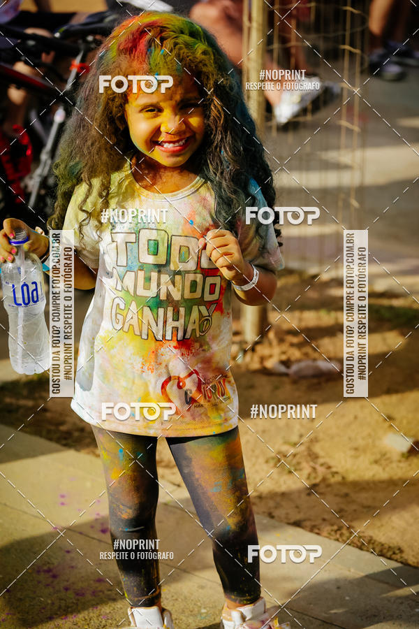 Acquista le foto dell'evento4� CORRIDA COLORIDA MARTAG�O GESTEIRA in Fotop
