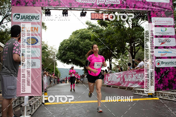 Buy your photos of the event7� Corrida elas de rosa on Fotop