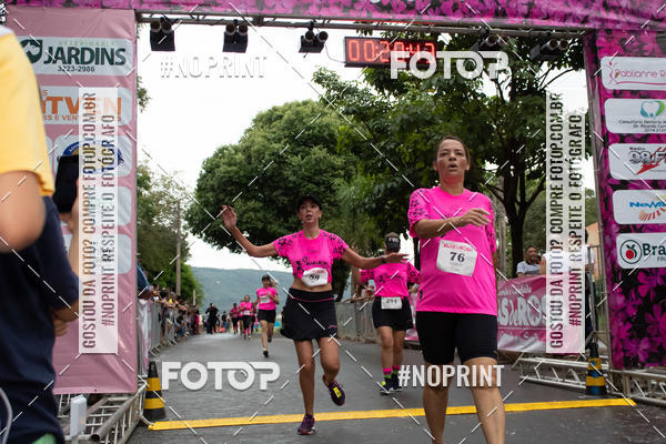 Buy your photos of the event7� Corrida elas de rosa on Fotop