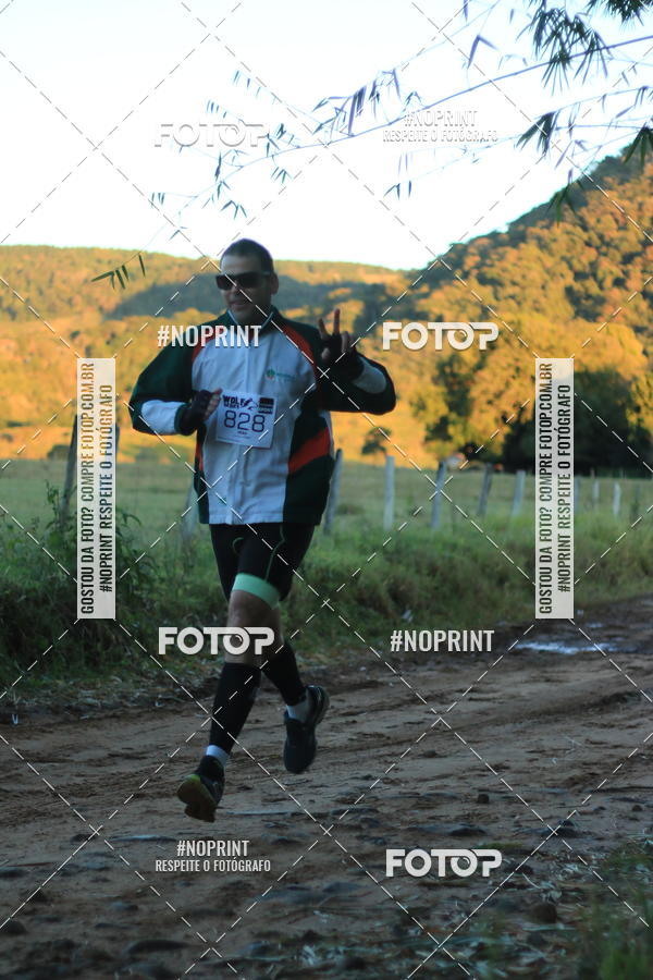 Buy your photos of the eventWolf Series - Botucatu on Fotop