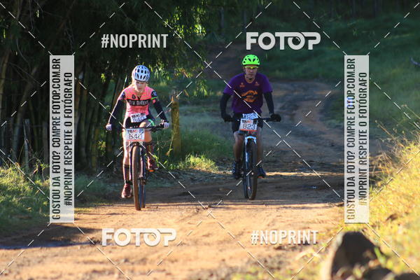 Achetez vos photos de l'vnementWolf Series - Botucatu sur Fotop