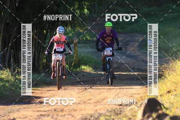 Achetez vos photos de l'vnementWolf Series - Botucatu sur Fotop