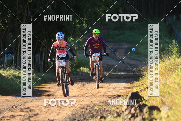 Achetez vos photos de l'vnementWolf Series - Botucatu sur Fotop