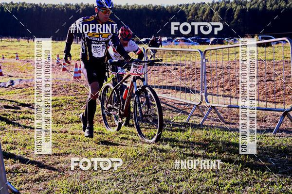 Buy your photos of the eventWolf Series - Botucatu on Fotop