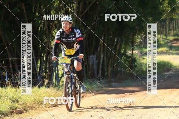 Achetez vos photos de l'vnementWolf Series - Botucatu sur Fotop