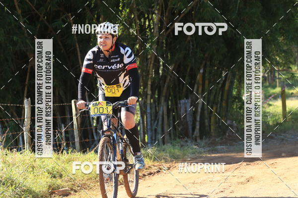 Achetez vos photos de l'vnementWolf Series - Botucatu sur Fotop