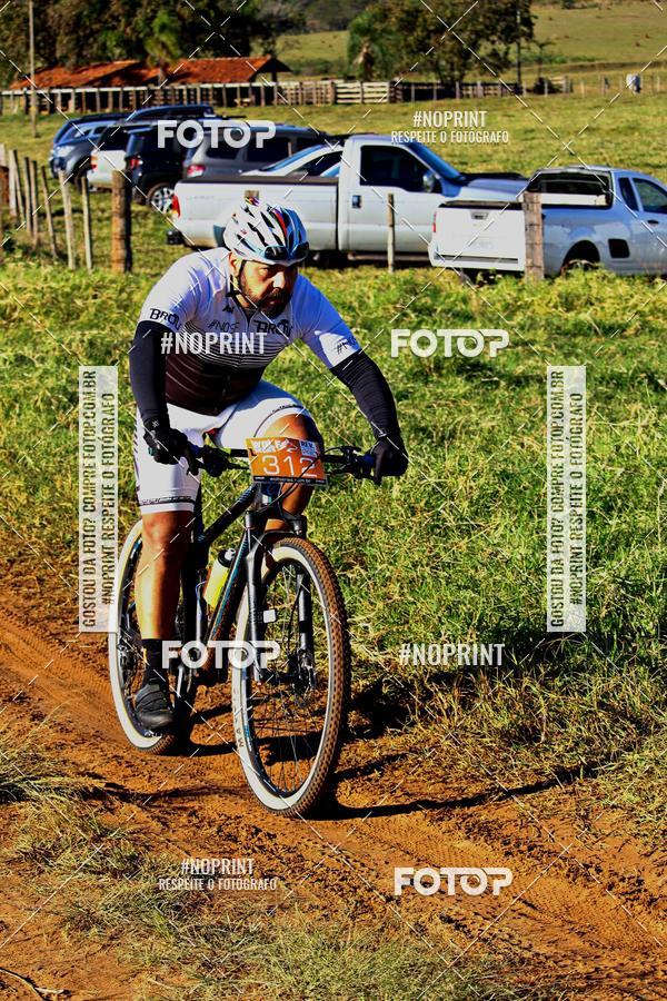 Achetez vos photos de l'vnementWolf Series - Botucatu sur Fotop