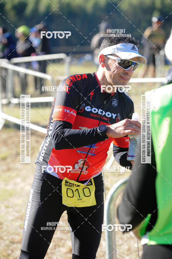 Achetez vos photos de l'vnementWolf Series - Botucatu sur Fotop