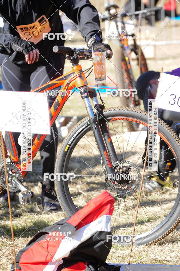 Achetez vos photos de l'vnementWolf Series - Botucatu sur Fotop