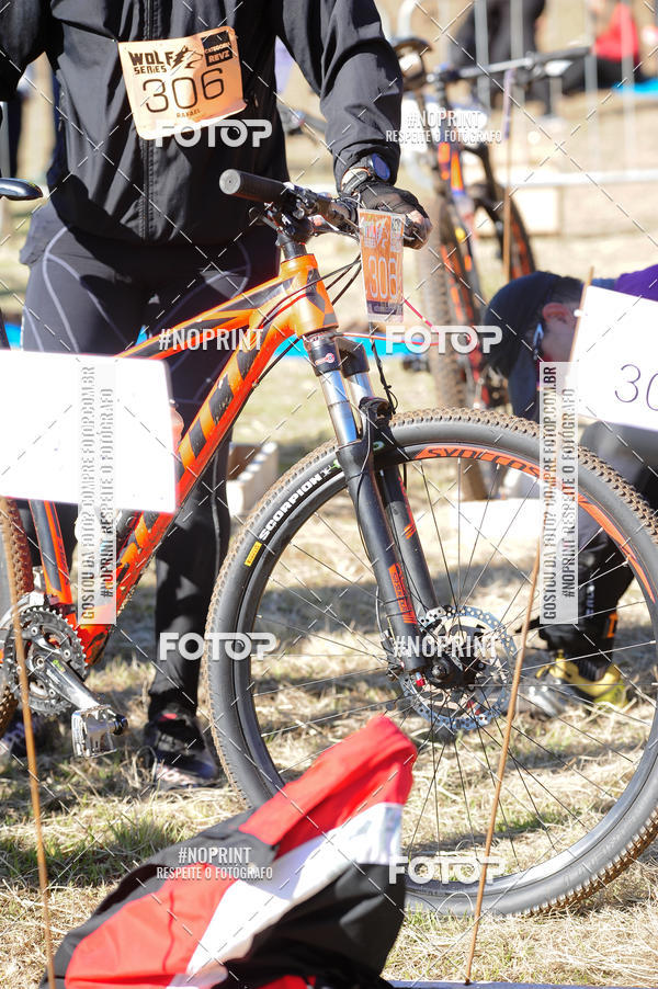 Achetez vos photos de l'vnementWolf Series - Botucatu sur Fotop