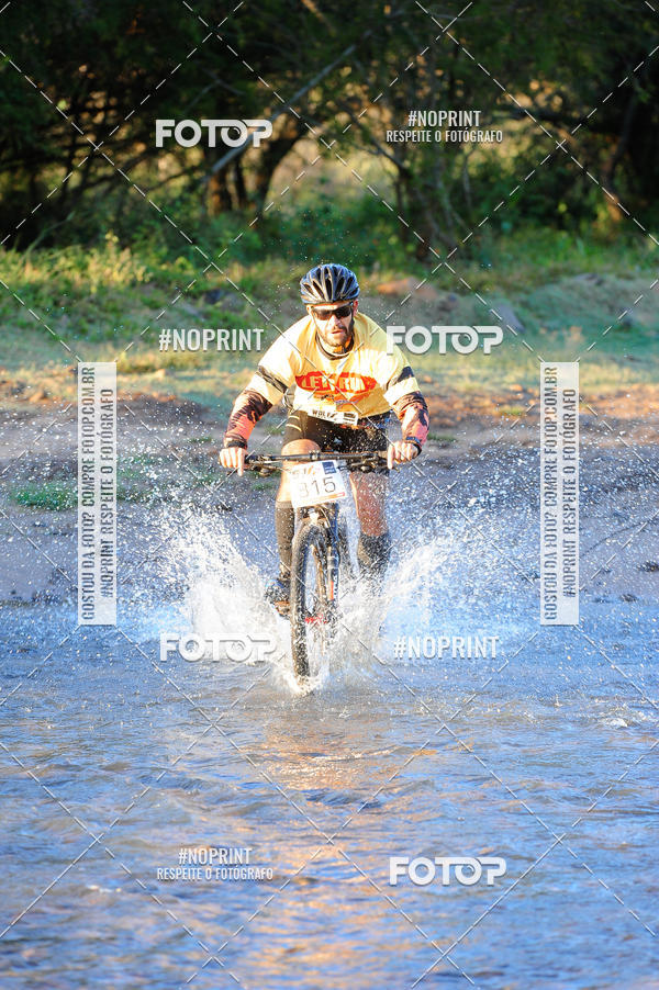 Achetez vos photos de l'vnementWolf Series - Botucatu sur Fotop