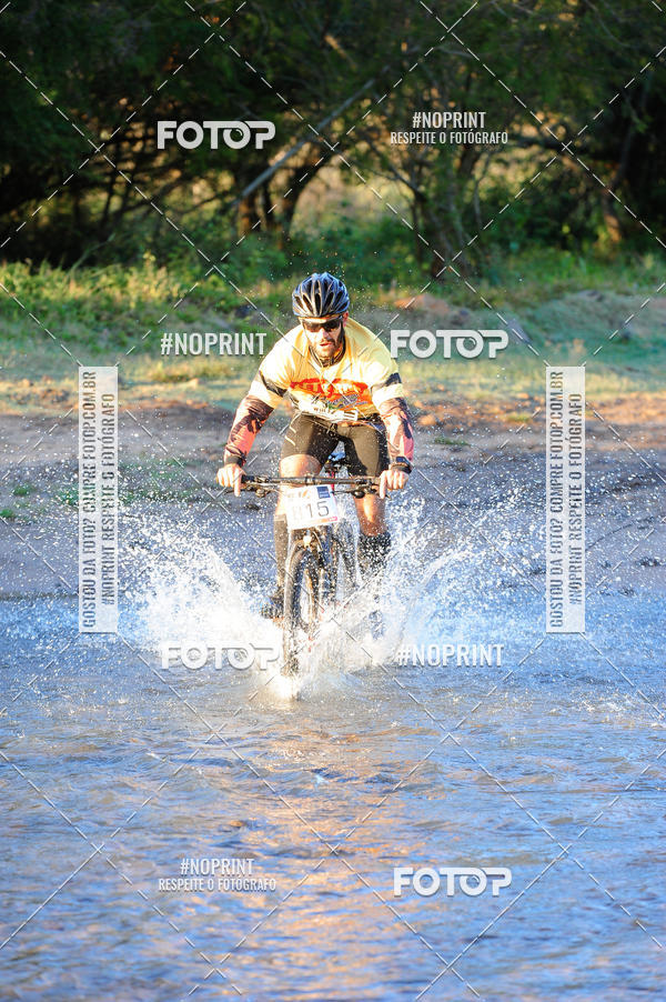 Achetez vos photos de l'vnementWolf Series - Botucatu sur Fotop