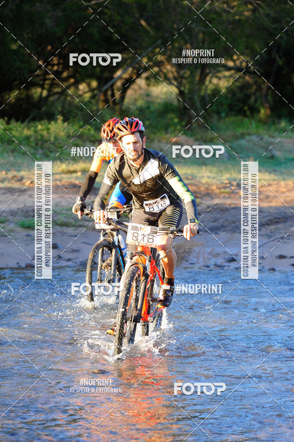 Achetez vos photos de l'vnementWolf Series - Botucatu sur Fotop