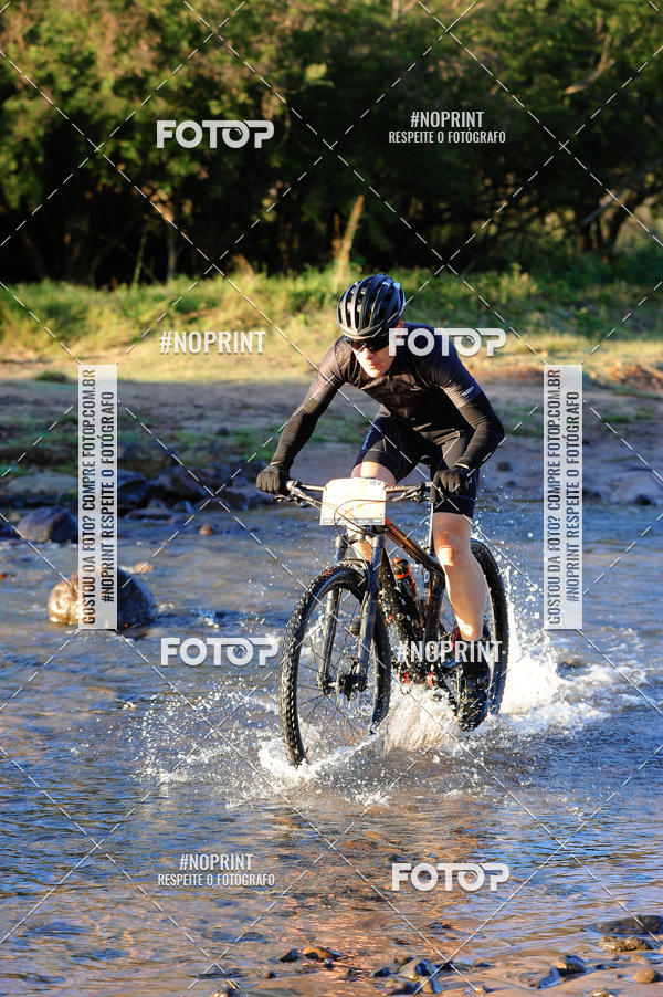 Achetez vos photos de l'vnementWolf Series - Botucatu sur Fotop