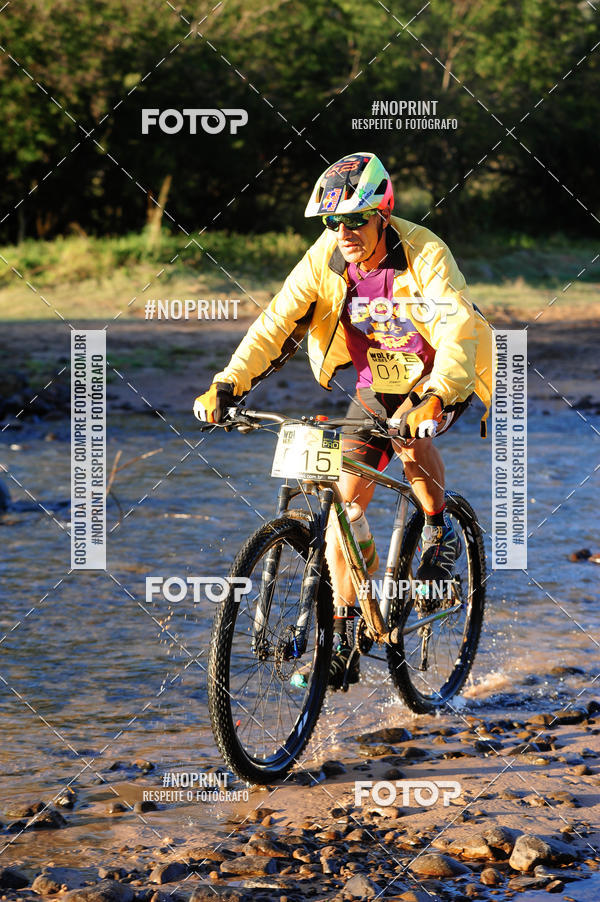 Achetez vos photos de l'vnementWolf Series - Botucatu sur Fotop