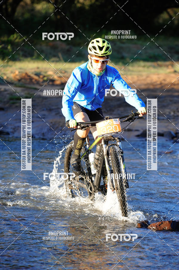 Achetez vos photos de l'vnementWolf Series - Botucatu sur Fotop