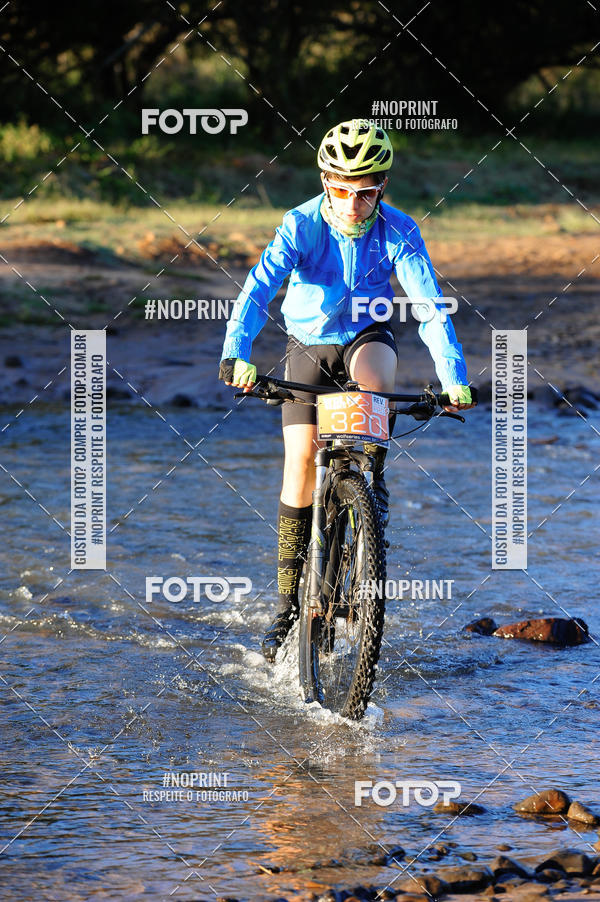 Achetez vos photos de l'vnementWolf Series - Botucatu sur Fotop